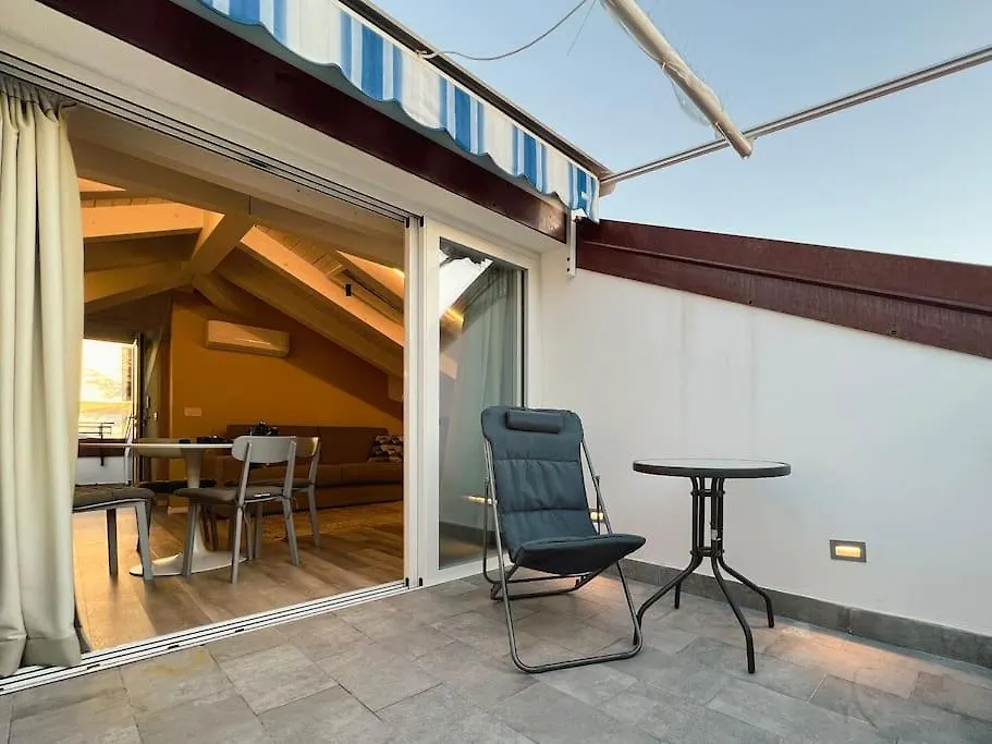 Il Piccolo Faro Apartment Sestri Levante
